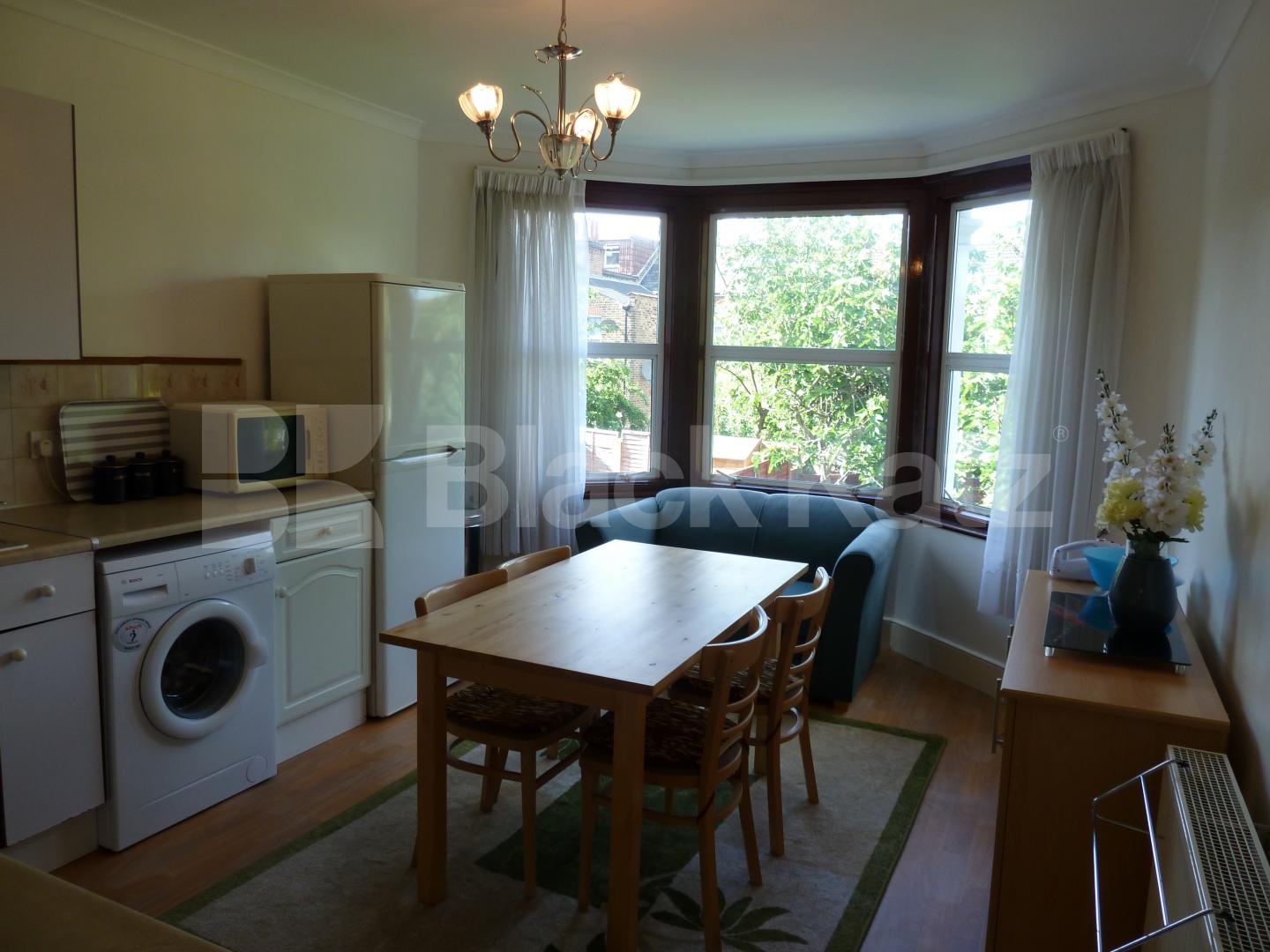 			1 Bedroom, 1 bath, 1 reception Flat			 Pemberton Road, FINSBURY PARK N4